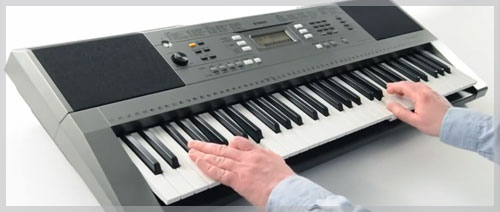 Yamaha PSR E353